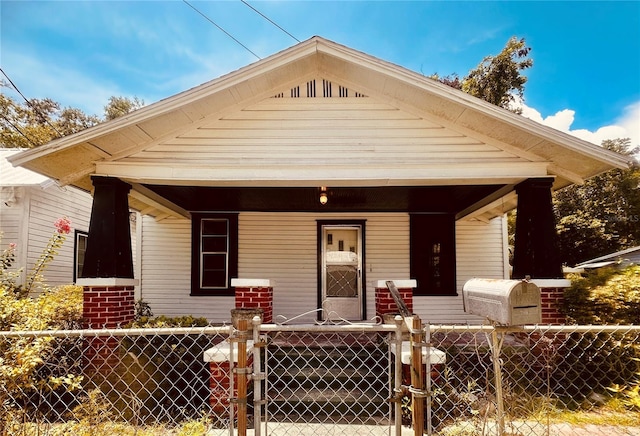 724 NW 3rd St, Gainesville, FL 32601 - photo 1