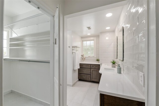 704 NE 4th St, Gainesville, FL 32601 - photo 23