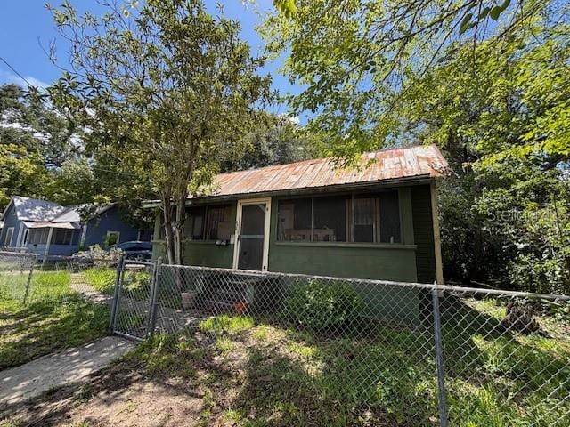 626 NW 3rd St, Gainesville, FL 32601 - photo 1