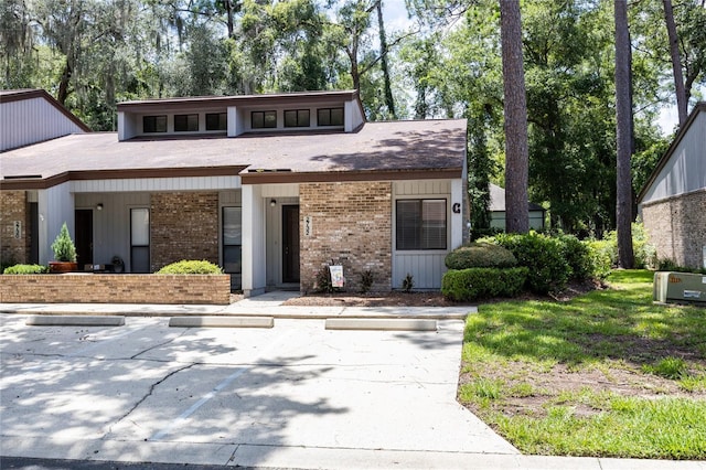 2732 NW 39th Dr Unit 2732, Gainesville, FL 32606 - photo 2
