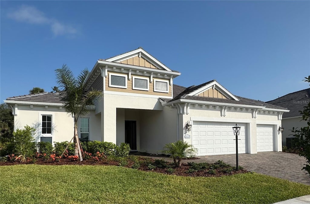 21225 Holmes Cir, Venice, FL 34293