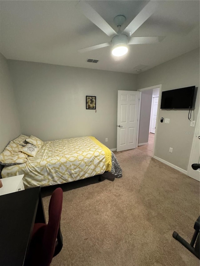 bedroom with carpet and ceiling fan