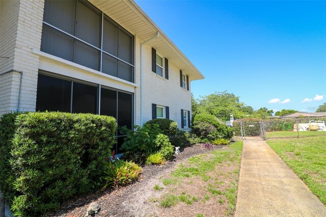711 Springer Dr Unit 2, Lake Wales, FL 33853 - view of yard with a gate
