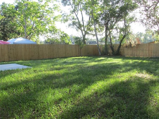 815 S Seminole Ave, Fort Meade, FL 33841 - view of fenced backyard