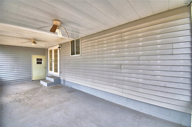 view of patio featuring ceiling fan