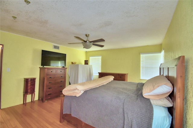 301 S Clinch Lake Blvd, Frostproof, FL 33843 - photo 32