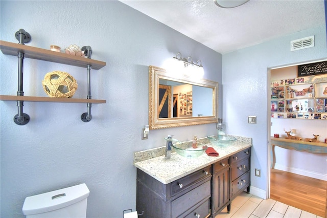 301 S Clinch Lake Blvd, Frostproof, FL 33843 - photo 40