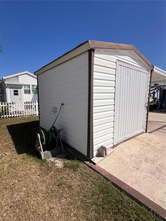 204 Big Pine Ave S, Frostproof, FL 33843