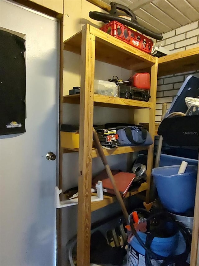 1402 Thousand Roses Dr W Unit 1402, Lake Wales, FL 33853 - view of storage room