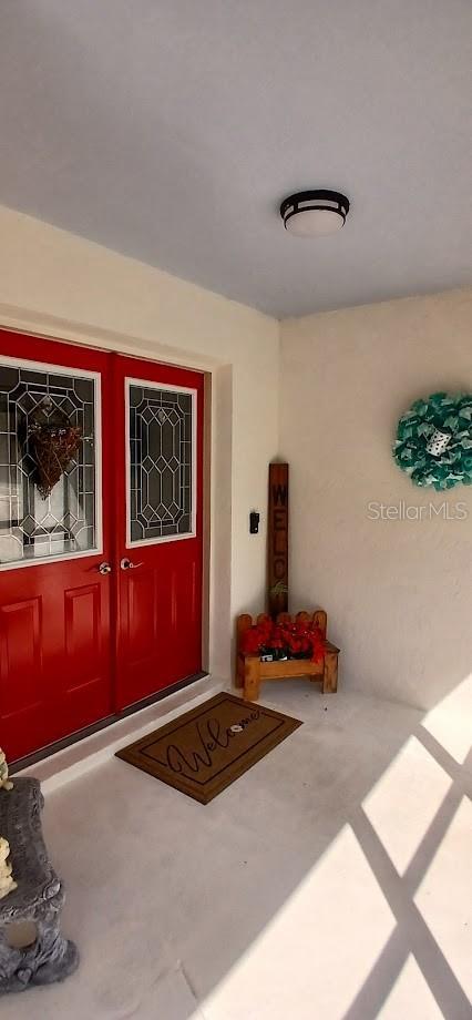 view of property entrance