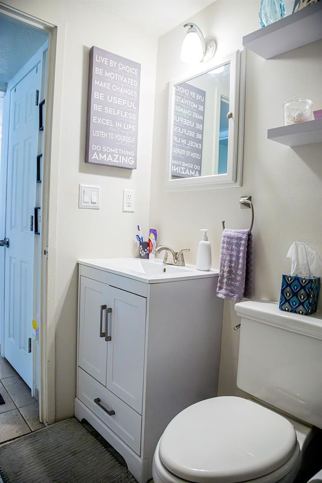 3041 Club Cir, Lake Wales, FL 33898 - half bath featuring vanity and tile patterned flooring
