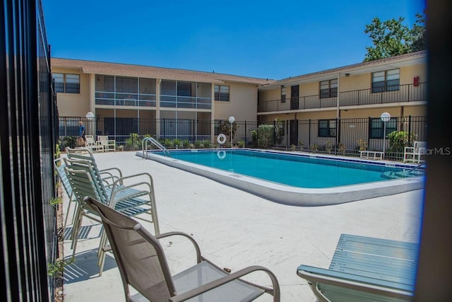 130 E Johnson Ave Unit 206, Lake Wales, FL 33853 - community pool with fence