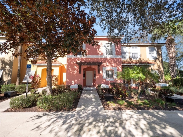 view of front of property with stucco siding