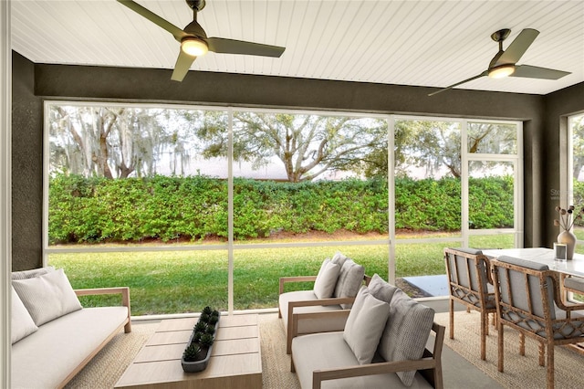 view of patio featuring an outdoor hangout area and ceiling fan