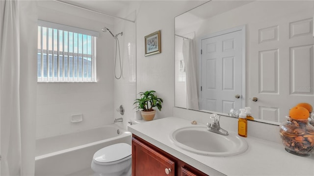 full bathroom with toilet, shower / bathtub combination with curtain, and large vanity