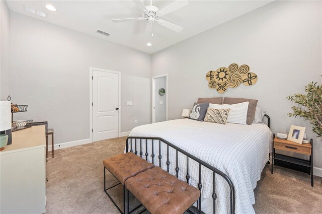 carpeted bedroom featuring ceiling fan