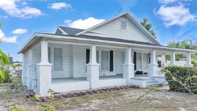 view of front of house with covered porch