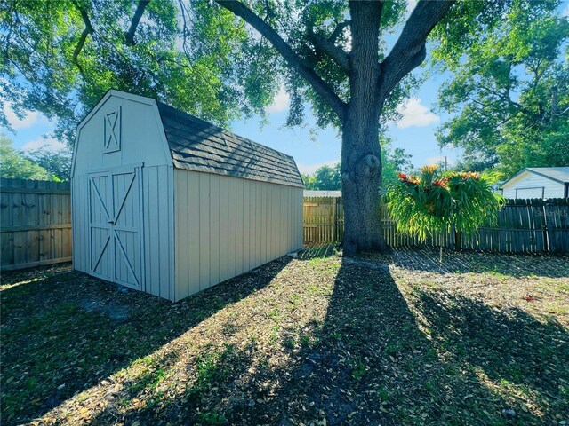 view of outdoor structure