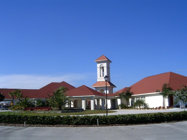 view of building exterior