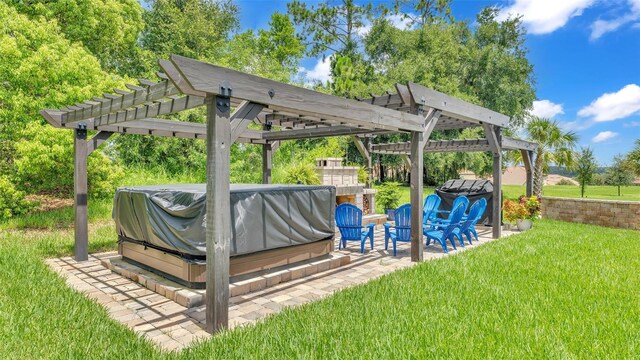 view of yard with a patio area and a pergola