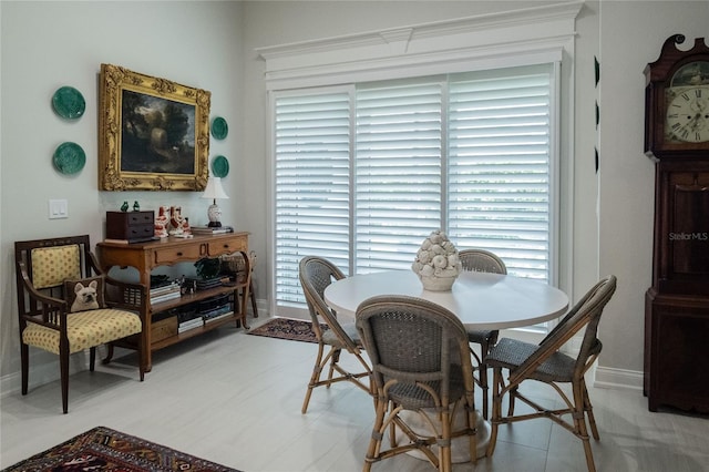 dining space with a wealth of natural light