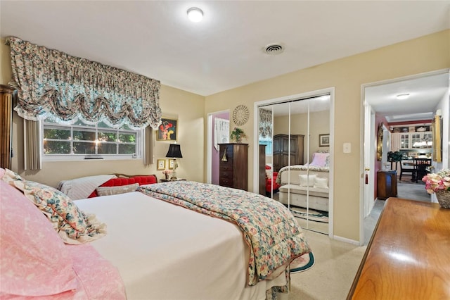 bedroom featuring a closet