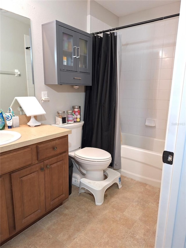 full bathroom featuring tile patterned flooring, vanity, shower / tub combo with curtain, and toilet