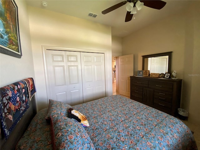 bedroom featuring a closet and ceiling fan