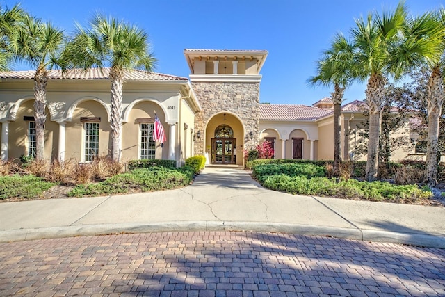 view of mediterranean / spanish-style home