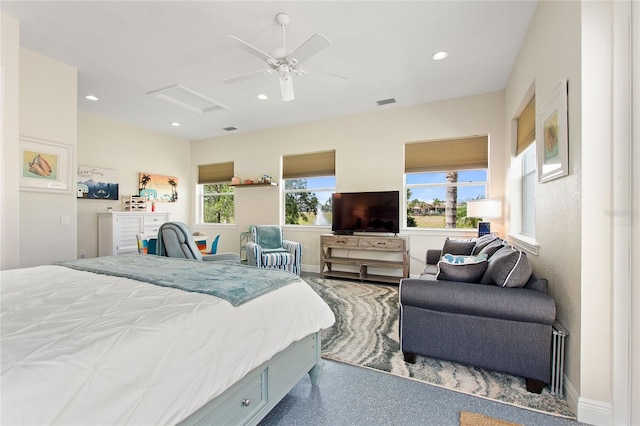 bedroom with ceiling fan