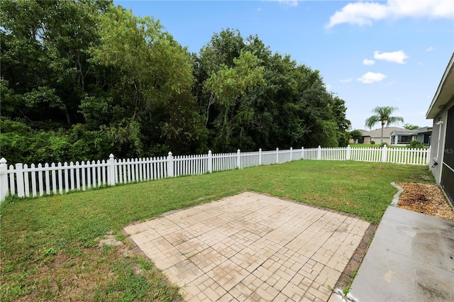 view of yard with a patio