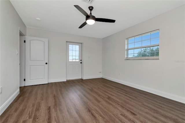 4618 Crestview Ln, Lakeland, FL 33813 - unfurnished room featuring baseboards, wood finished floors, and a ceiling fan