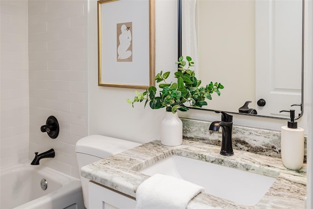 4618 Crestview Ln, Lakeland, FL 33813 - full bath with vanity and tub / shower combination