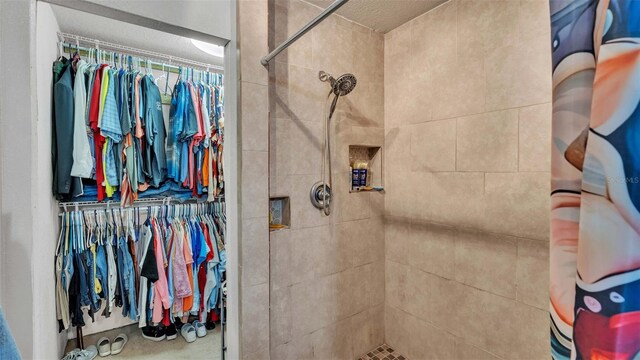 bathroom featuring walk in shower