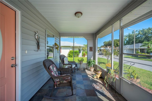 view of sunroom / solarium