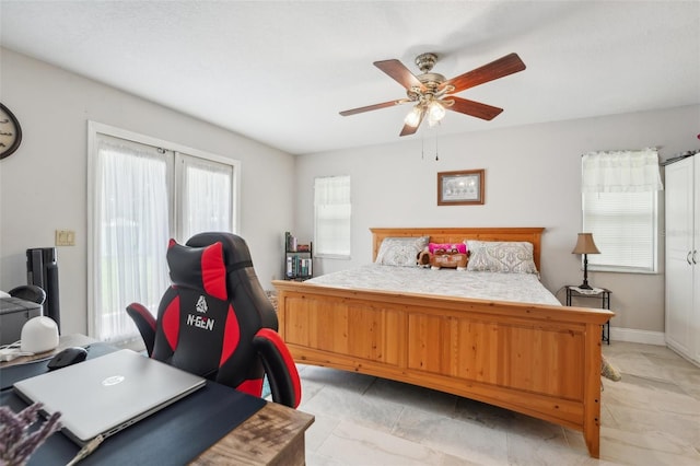 bedroom with ceiling fan