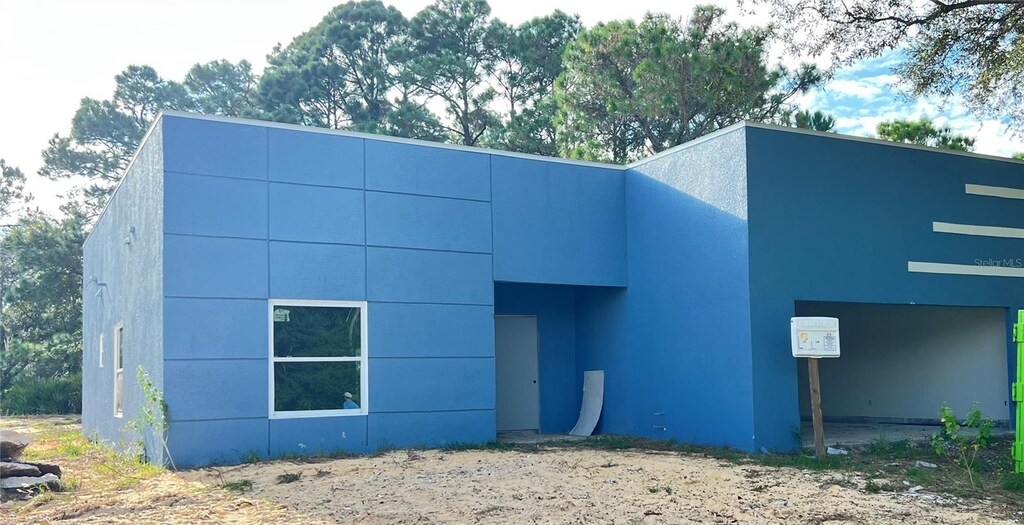 2626 Magnolia Cir, Lake Wales, FL 33898 - view of contemporary home