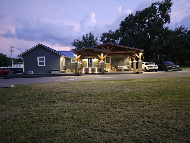 exterior space featuring a yard