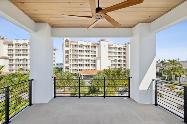 balcony with a ceiling fan