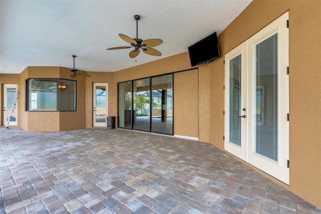 5074 Shore Side Dr, Lakeland, FL 33812 - view of patio / terrace with a ceiling fan