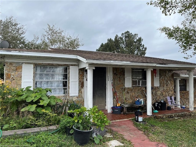 view of front of home