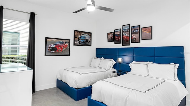 bedroom featuring ceiling fan