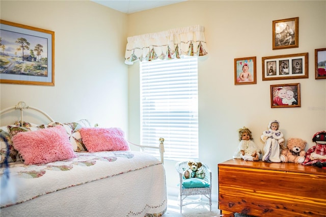 bedroom with carpet