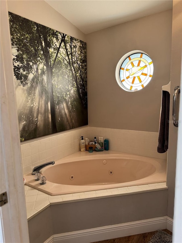 bathroom featuring a whirlpool tub