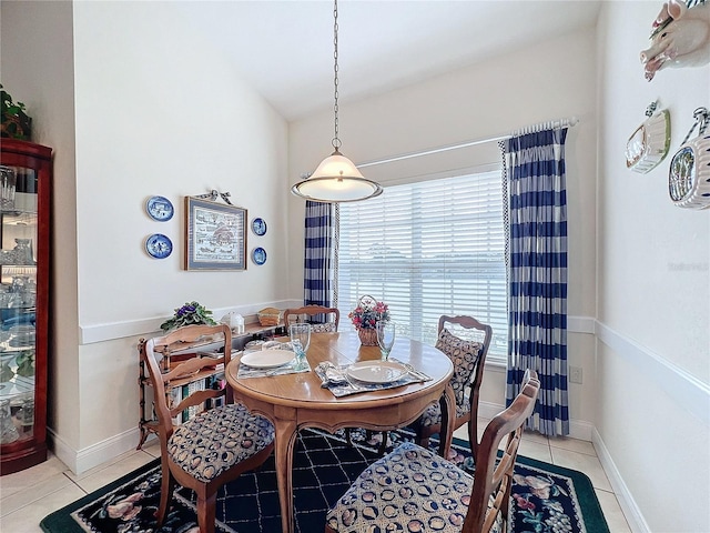 dining room featuring light tile patterned floors