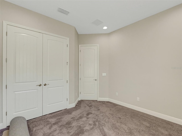 10469 Meadowrun Dr, Lithia, FL 33547 - unfurnished bedroom featuring carpet, baseboards, a closet, and recessed lighting