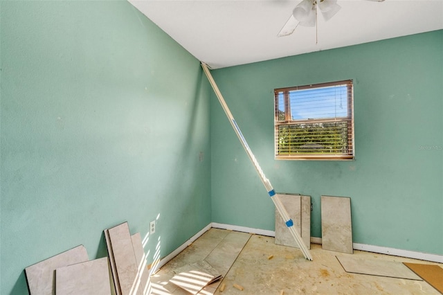 spare room featuring ceiling fan