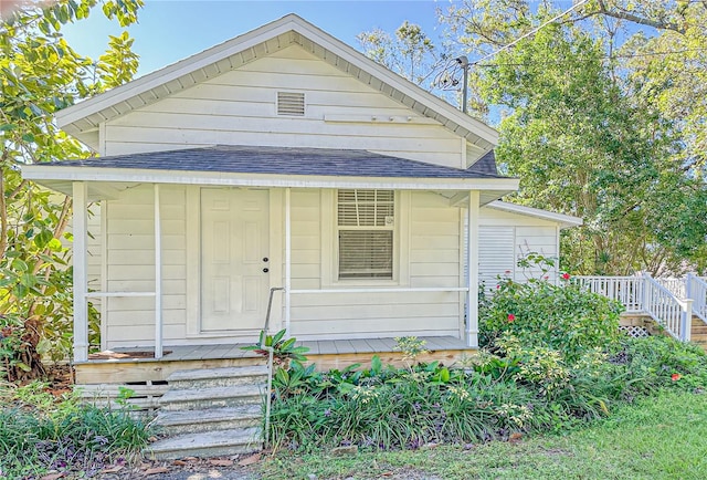 bungalow-style house featuring a porch