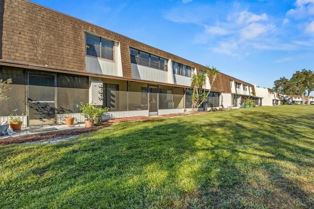 exterior space featuring a yard