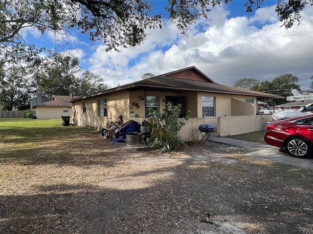 5850-5852 N Daughtery Rd Unit 5850-5852, Lakeland, FL 33809 - photo 1